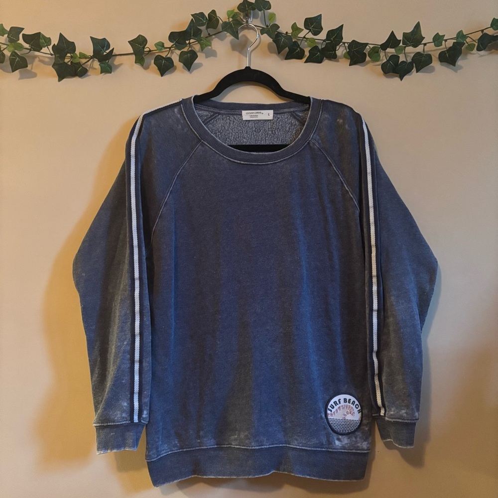 Ocean Drive Women's Navy Acid Wash Crewneck Sweatshirt With Patch & Stripes